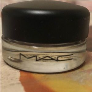 MAC Stormy Pink Paint Pot